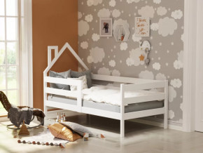 Детская кровать-домик из массива березы Соня-4 (800х2000) в Пангоды - pangody.mebel-tymen.ru | фото